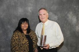 photo of Diversity & Cultural Awareness Award: Judith Hayes, Manitoba Liquor & Lotteries (sponsor) with Gary Maksymyk, Manitoba Hydro 